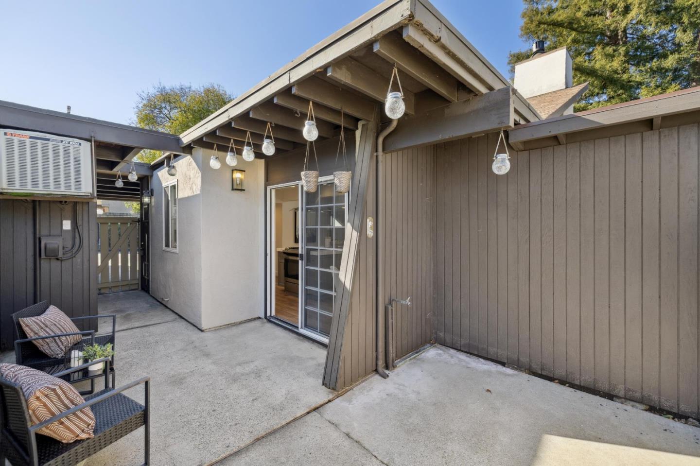 17 Cassandra Way Mountain View, CA 94043 - Photo 23 of 29