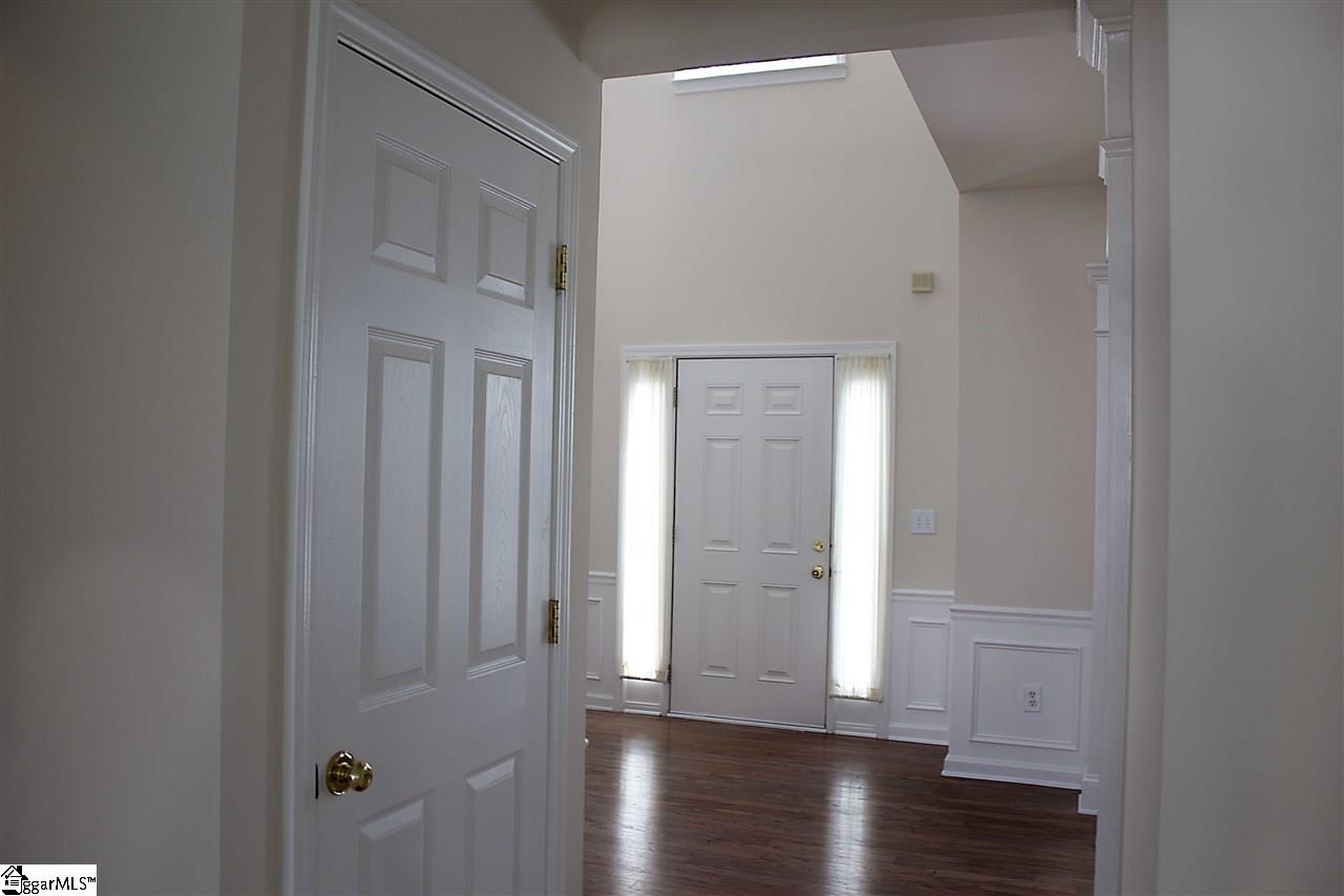 31 Collier Lane Greer, SC 29650 - Photo 11 of 26 Gallery Image 11
