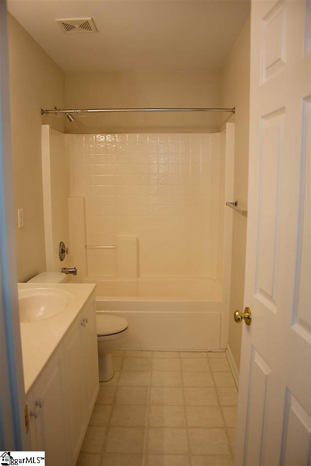 31 Collier Lane Greer, SC 29650 - Photo 4 of 26 Gallery Image 4