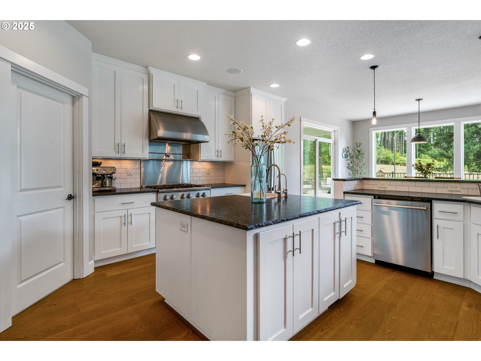 17822 South Steiner Road Beavercreek, OR 97004 - Photo 16 of 43 Gallery Image 16