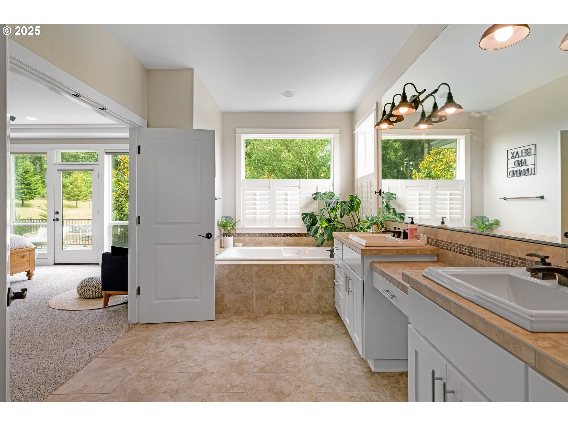 17822 South Steiner Road Beavercreek, OR 97004 - Photo 29 of 43 Gallery Image 29