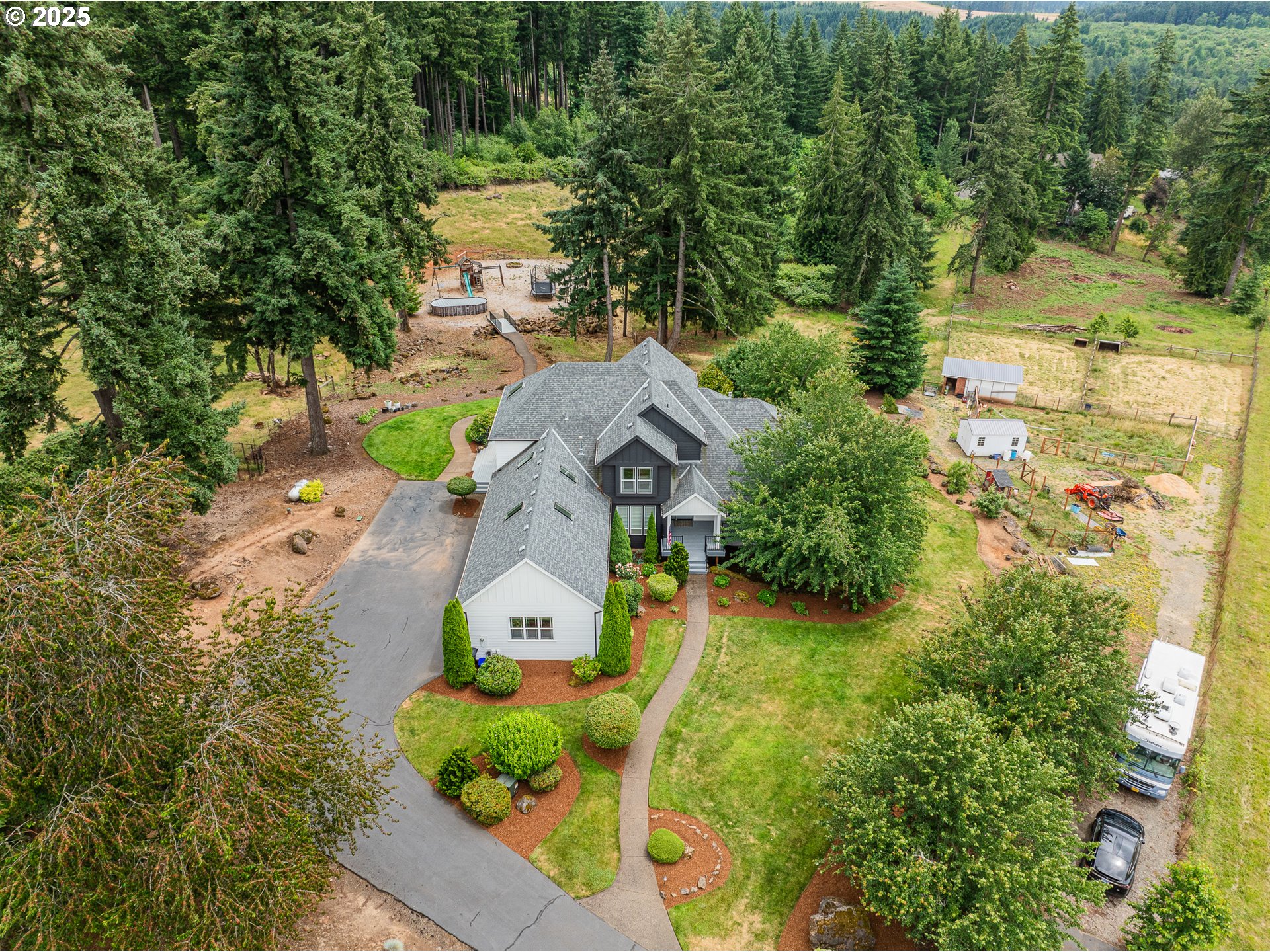 17822 South Steiner Road Beavercreek, OR 97004 - Photo 5 of 43 Gallery Image 5