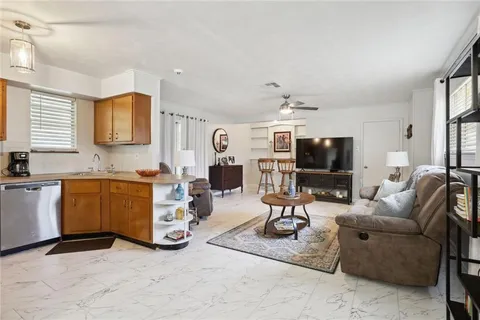 $237,500 | 5720 Abbey Drive, New Orleans, LA 70131