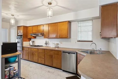 $237,500 | 5720 Abbey Drive, New Orleans, LA 70131