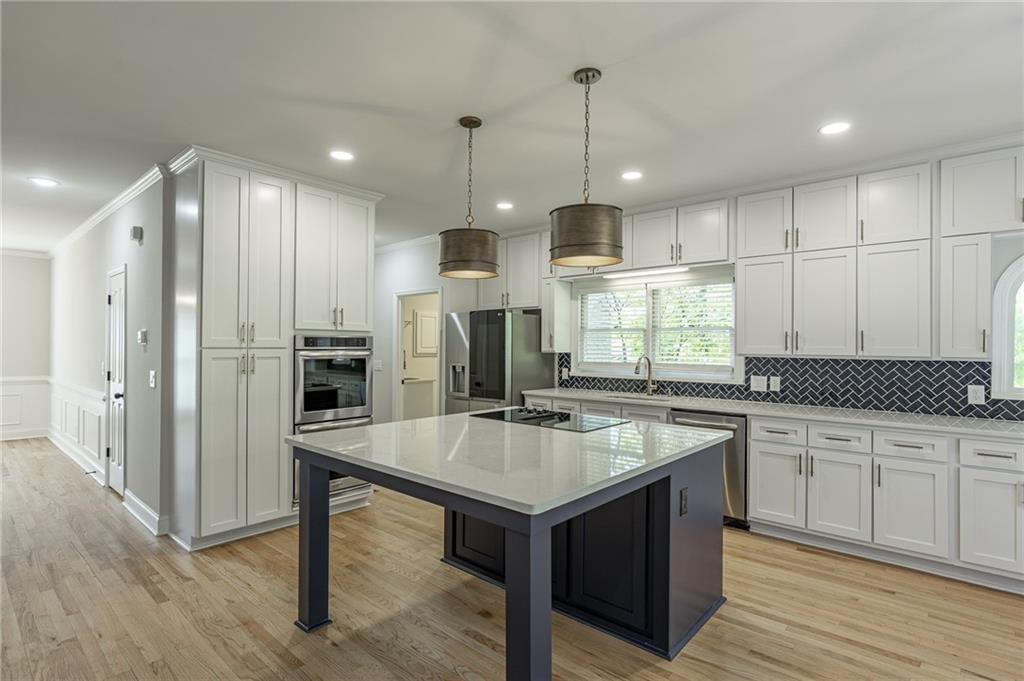 3209 Thompson Mill Road Buford, GA 30519 - Photo 10 of 46 Gallery Image 10
