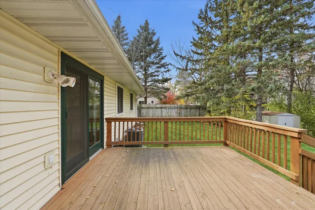 $380,000 | 2410 Oakridge Road, Stillwater, MN 55082