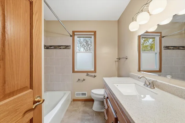 $380,000 | 2410 Oakridge Road, Stillwater, MN 55082