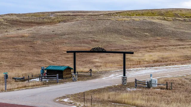 $269,900 | 1 Eagle Rdg Trail, Dayton, WY 82836