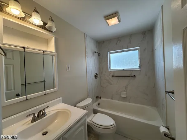 $2,500 | 4320 Pine Lake Road, Bonita Springs, FL 34134