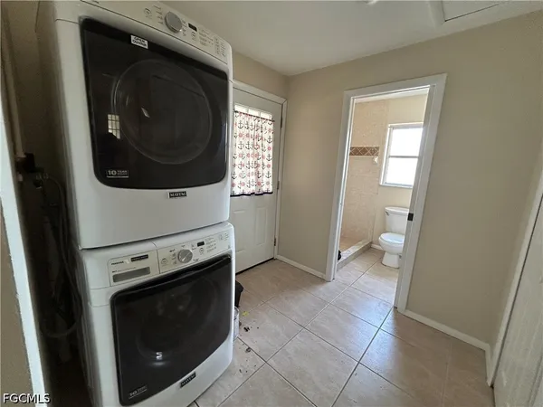 $2,500 | 4320 Pine Lake Road, Bonita Springs, FL 34134