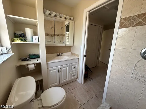 $2,500 | 4320 Pine Lake Road, Bonita Springs, FL 34134