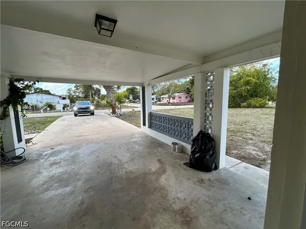 $2,500 | 4320 Pine Lake Road, Bonita Springs, FL 34134