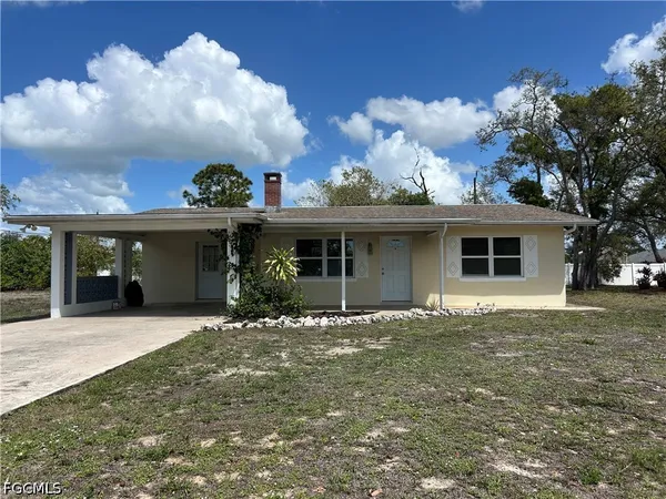 $2,500 | 4320 Pine Lake Road, Bonita Springs, FL 34134