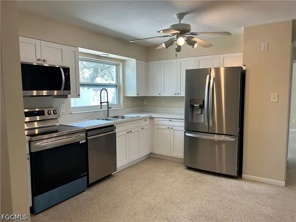 $2,500 | 4320 Pine Lake Road, Bonita Springs, FL 34134