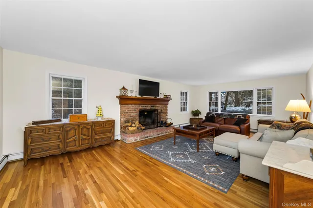 $749,000 | 3 Gilman Lane, Cortlandt Manor, NY 10567