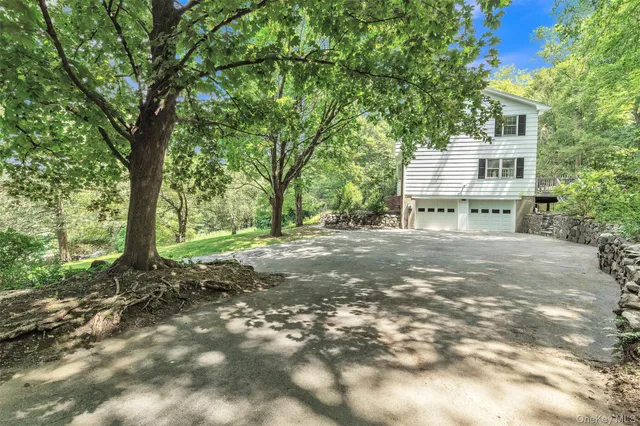 $749,000 | 3 Gilman Lane, Cortlandt Manor, NY 10567