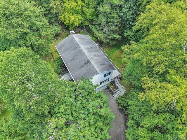 $749,000 | 3 Gilman Lane, Cortlandt Manor, NY 10567