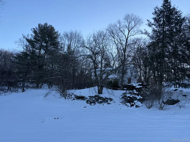 $749,000 | 3 Gilman Lane, Cortlandt Manor, NY 10567