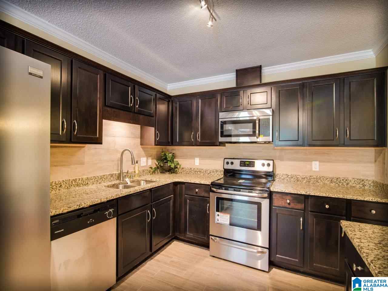 1020 St Clair Road Moody, AL 35004 - Photo 5 of 30