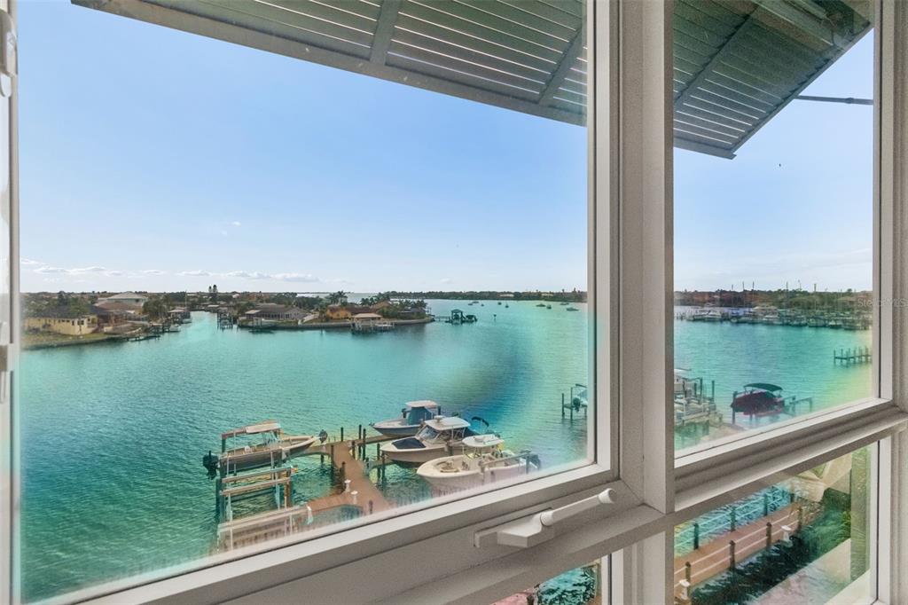 1038 Bellasol Way, Unit 403 Apollo Beach, FL 33572 - Photo 36 of 89