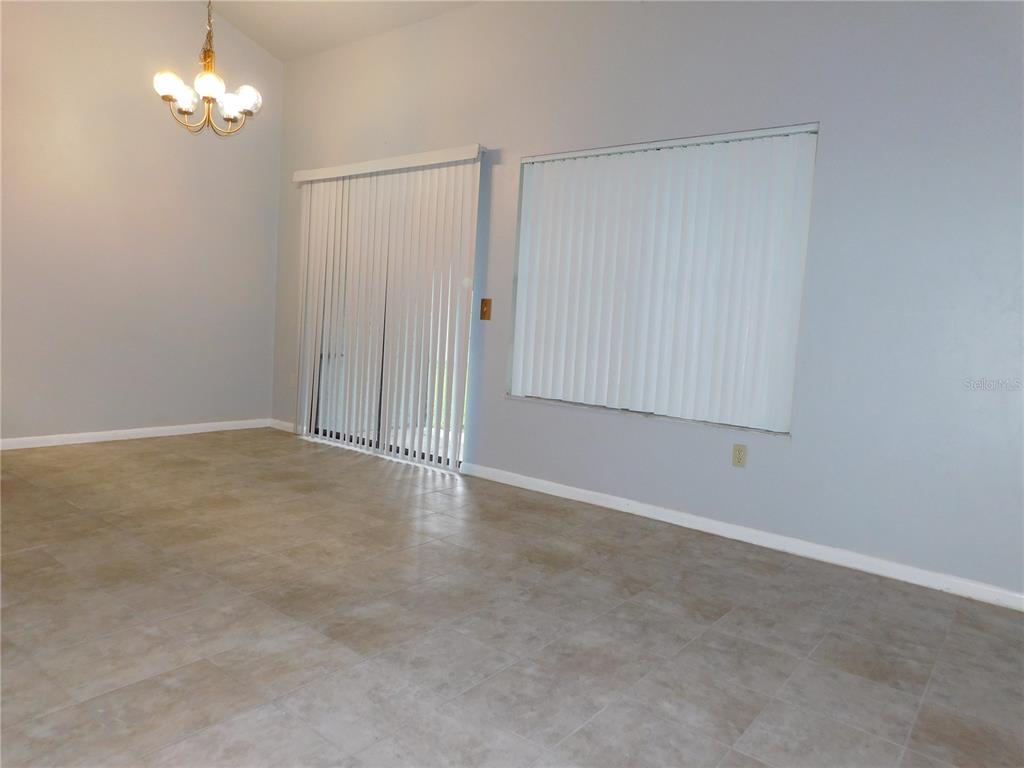 4385 Southwest 20th Lane Gainesville, FL 32607 - Photo 3 of 19
