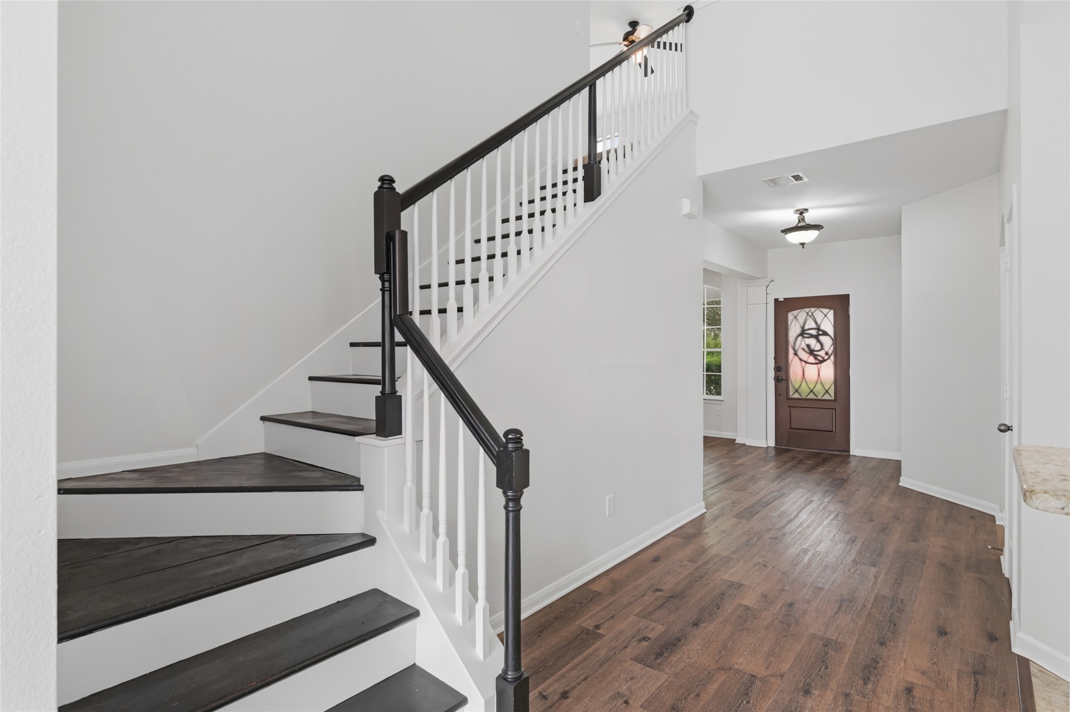 1271 Stone Rim Loop Buda, TX 78610 - Photo 4 of 40 GORGEOUS STAIRCASE! YOU DO NOT SEE MANY LIKE THIS