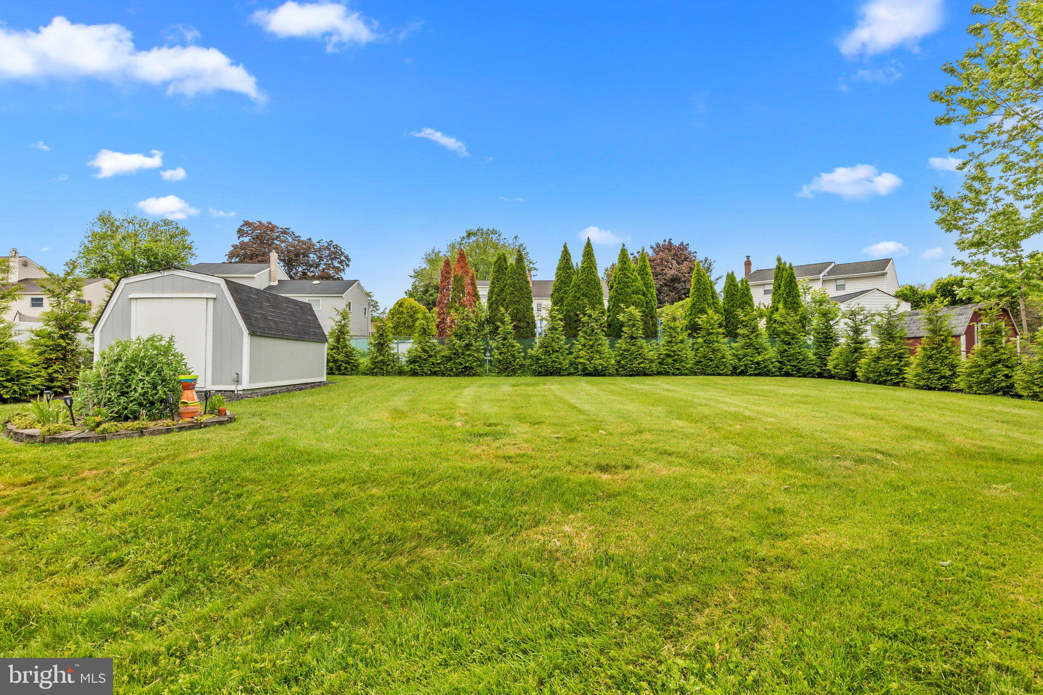 1077 Hilltop Road Warminster, PA 18974 - Photo 24 of 28 Backyard