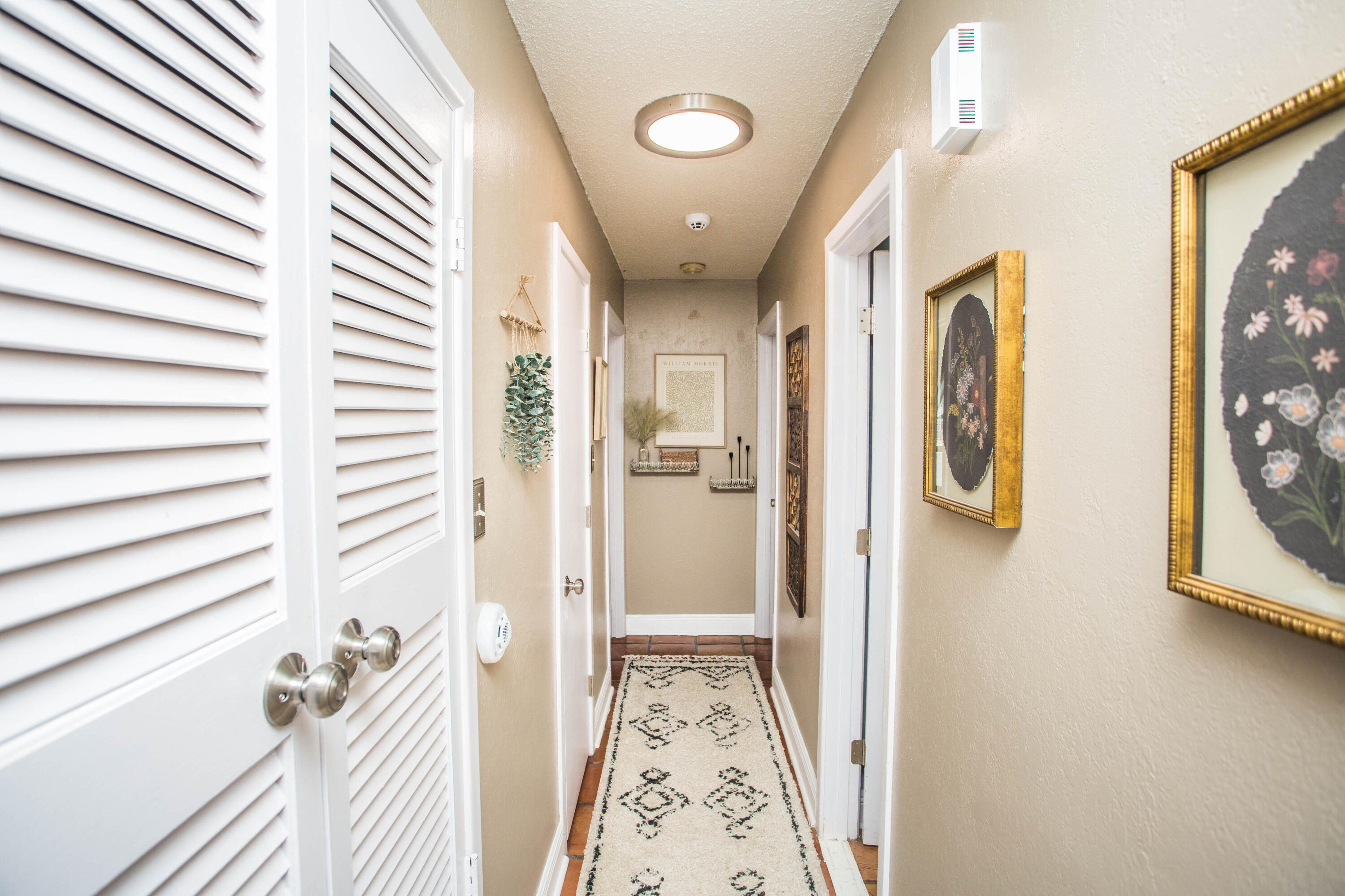 5202 44th Street Lubbock, TX 79414 - Photo 31 of 51 a bathroom with a bathtub and shower