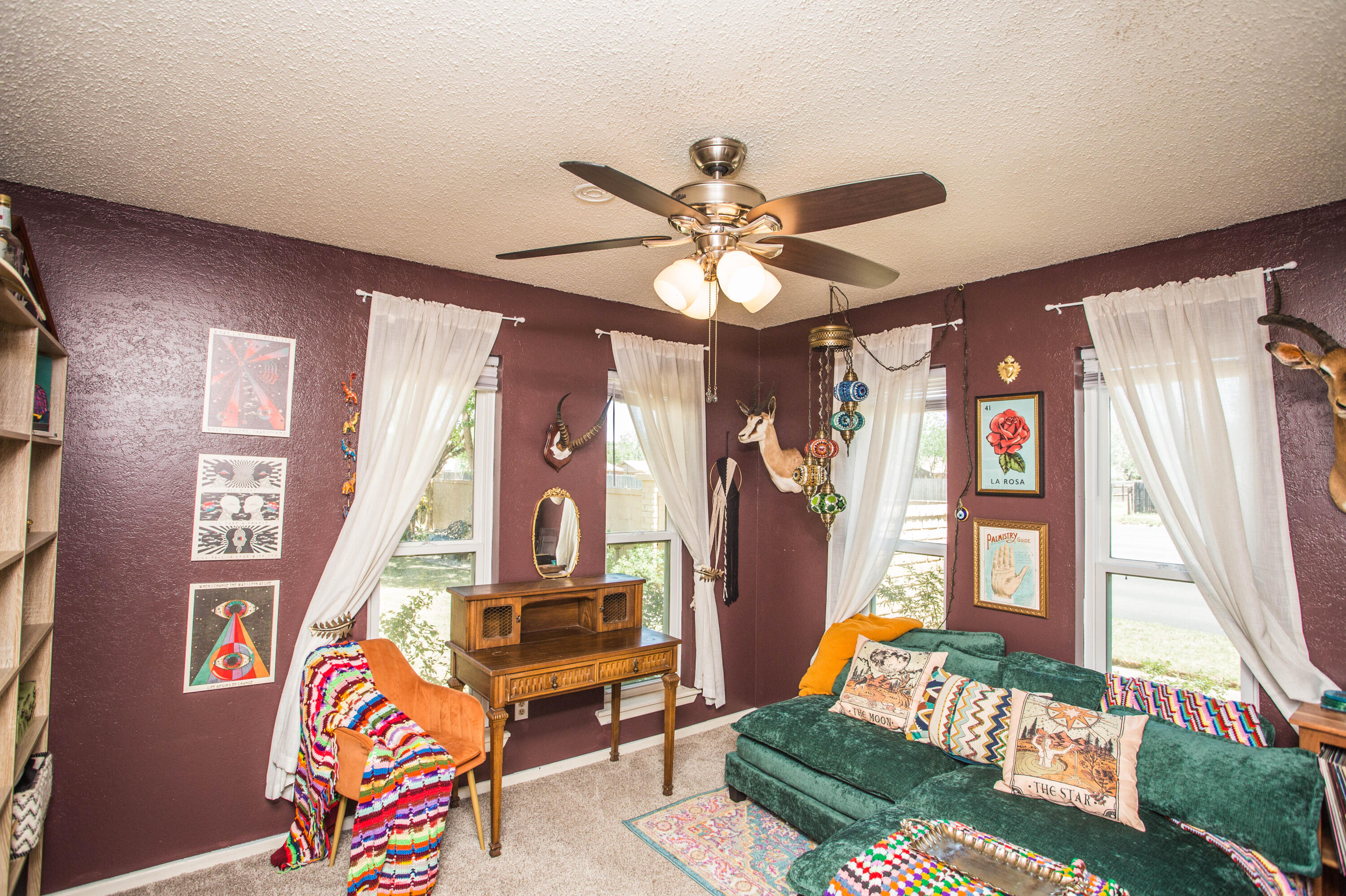 5202 44th Street Lubbock, TX 79414 - Photo 40 of 51 a living room with furniture and a large window