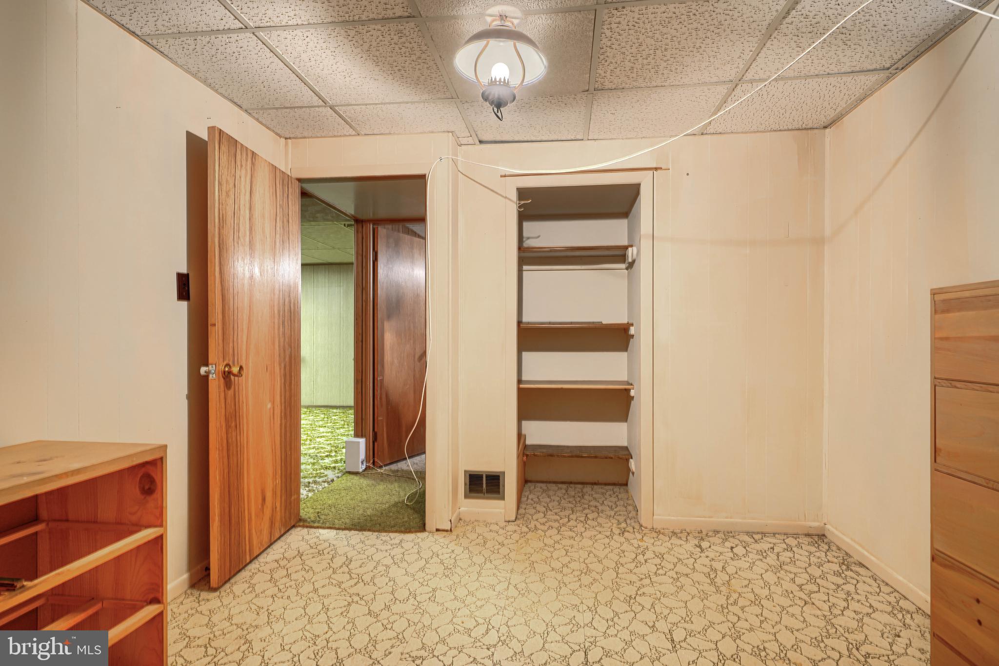 714 Bayberry Road Edgewood, MD 21040 - Photo 31 of 47 1st room in basement closet