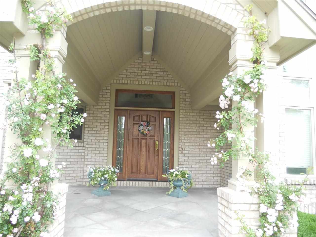 12032 Kingsbridge Road Fort Wayne, IN 46814 - Photo 2 of 29