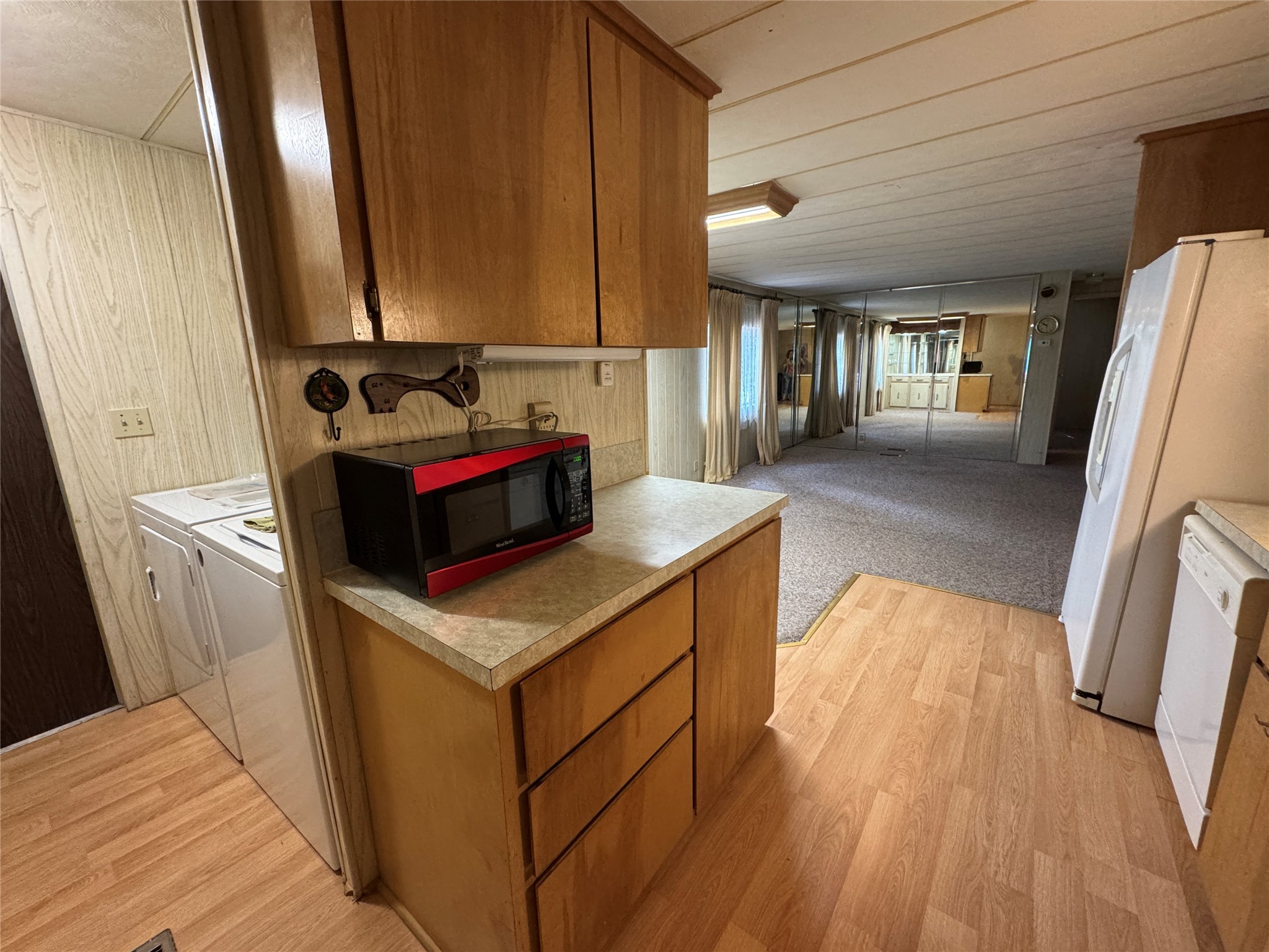 39 Whippoorwill Lane Trinity, TX 75862 - Photo 11 of 27 A perfect place for a coffee bar!