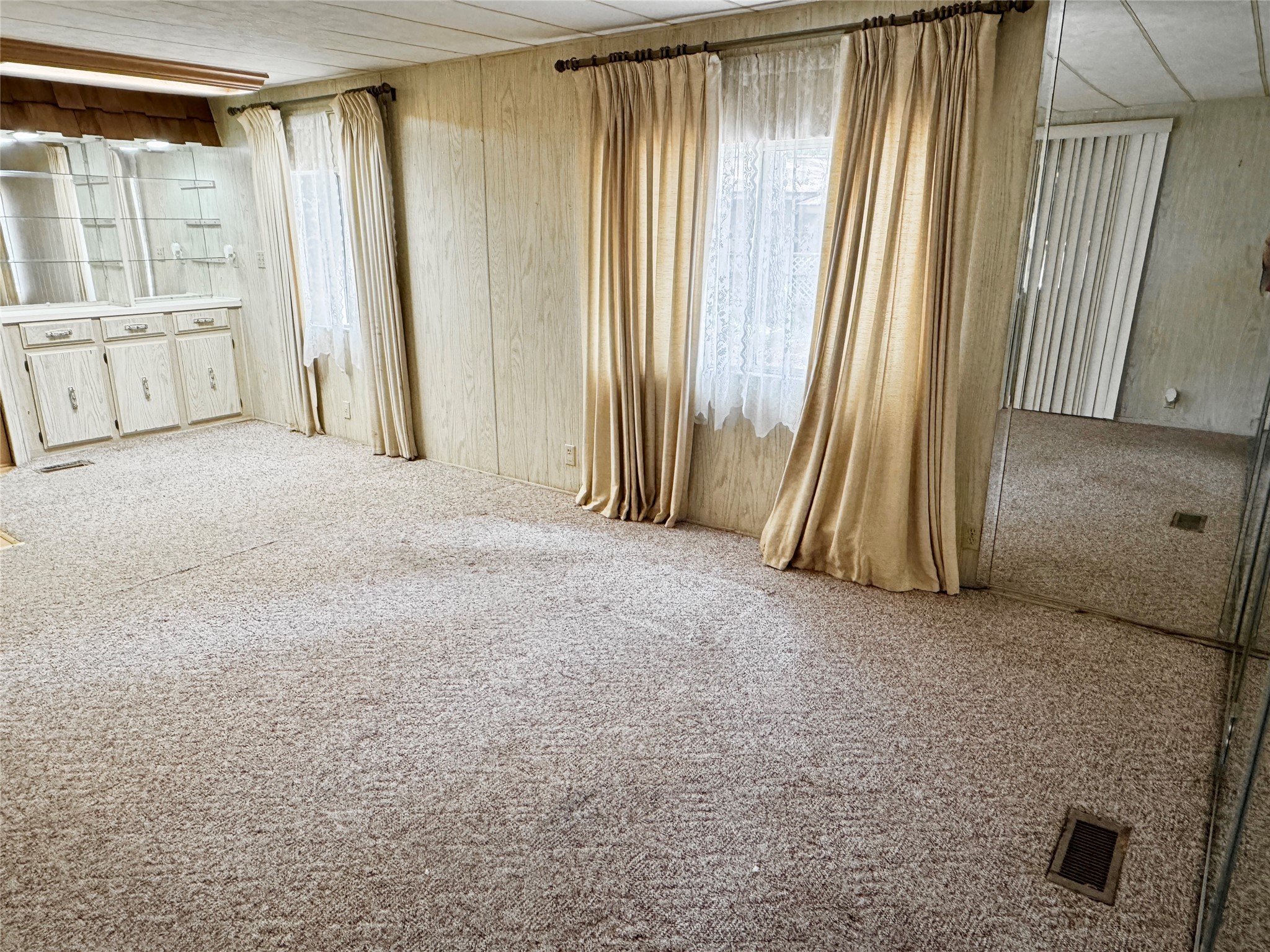 39 Whippoorwill Lane Trinity, TX 75862 - Photo 15 of 27 Open concept living, dining, and kitchen