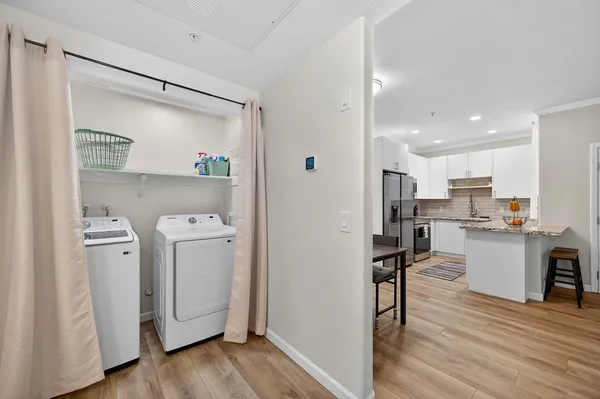 $342,000 | 10001 Woodcreek Oaks Boulevard, Unit 1513, Roseville, CA 95747