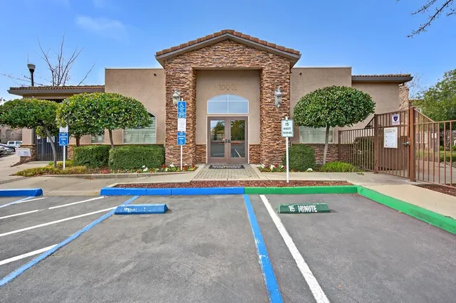 $347,000 | 10001 Woodcreek Oaks Boulevard, Unit 1513, Roseville, CA 95747