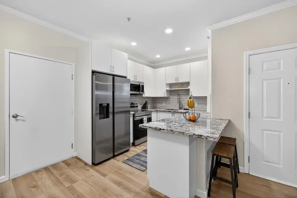 $342,000 | 10001 Woodcreek Oaks Boulevard, Unit 1513, Roseville, CA 95747