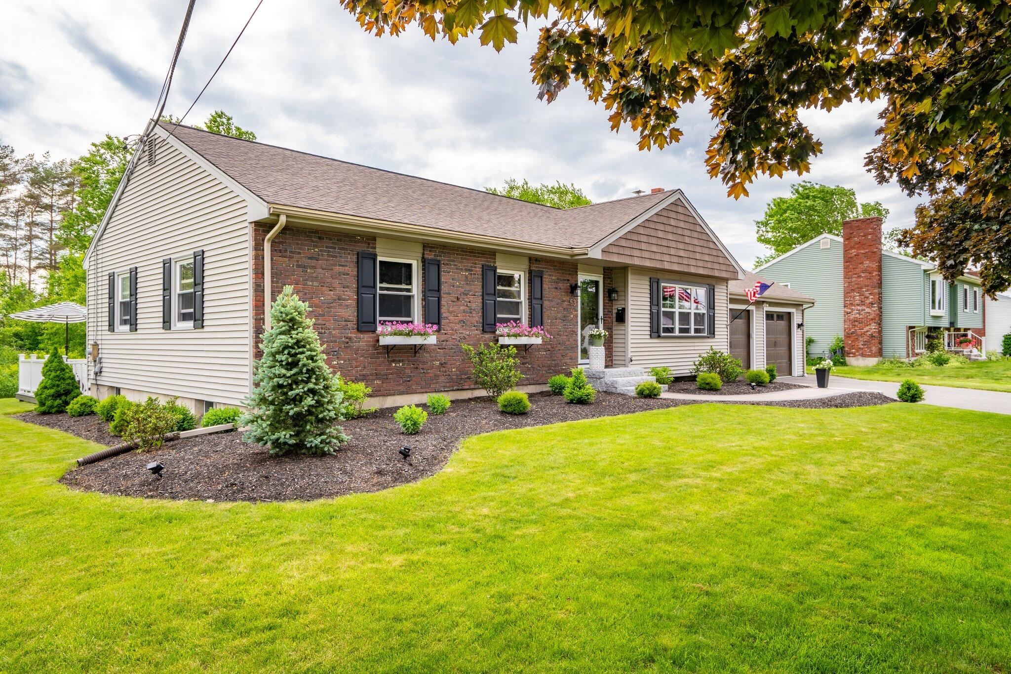 53 Clover Lane Brewer, ME 04412 - Photo 2 of 66 2-web-or-mls-DSC07945