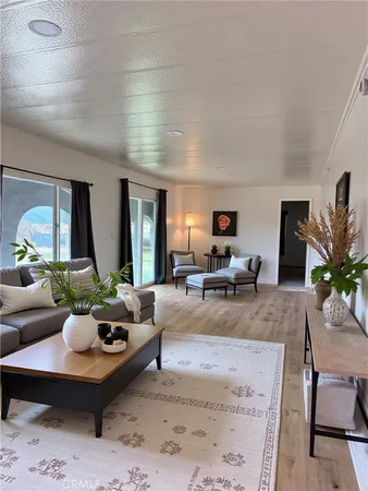 $258,000 | 32883 Newberry Road, Newberry Springs, CA 92365