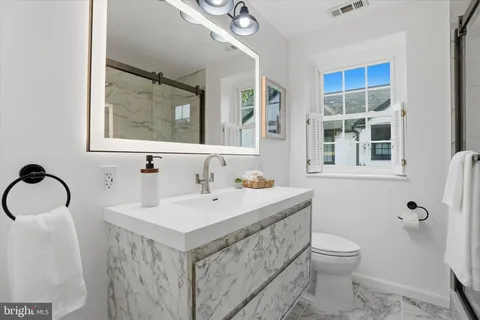 $1,225,000 | 518 Winding Way, Merion Station, PA 19066