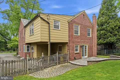$1,225,000 | 518 Winding Way, Merion Station, PA 19066