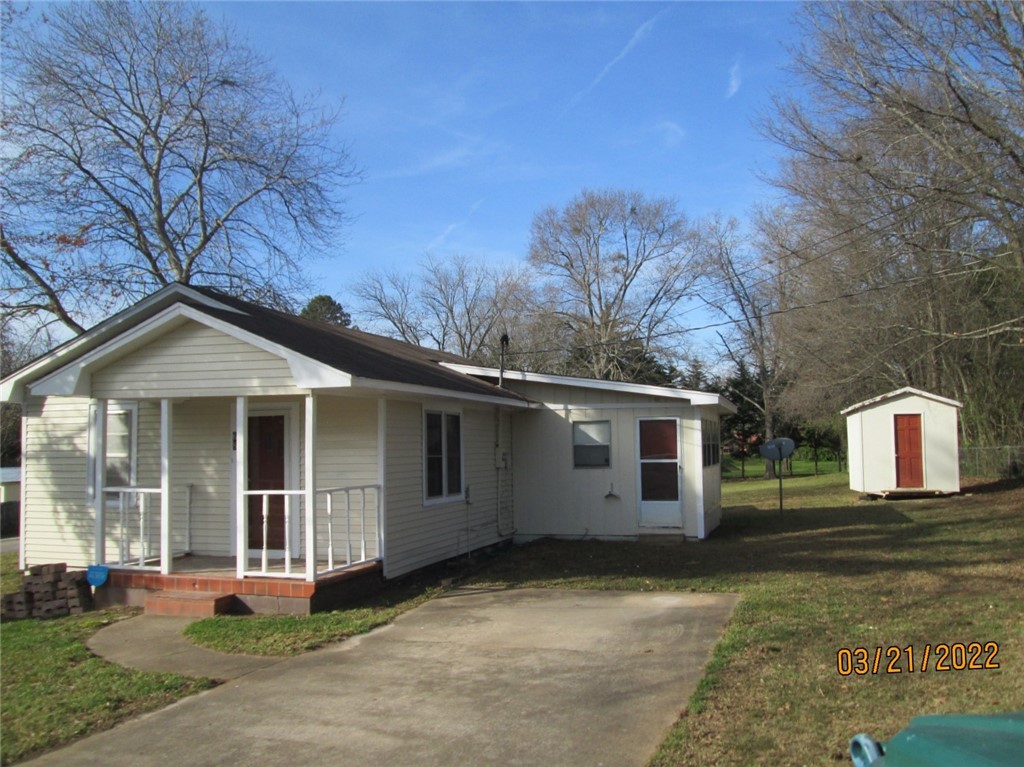 68 Condor Street Hartwell, GA 30643 - Photo 1 of 18 Gallery Image 1