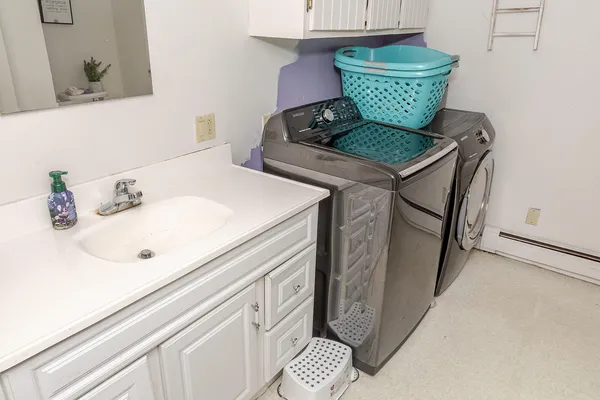 $479,000 | 66 Bailey Hill Road, Cambridge, ME 04923