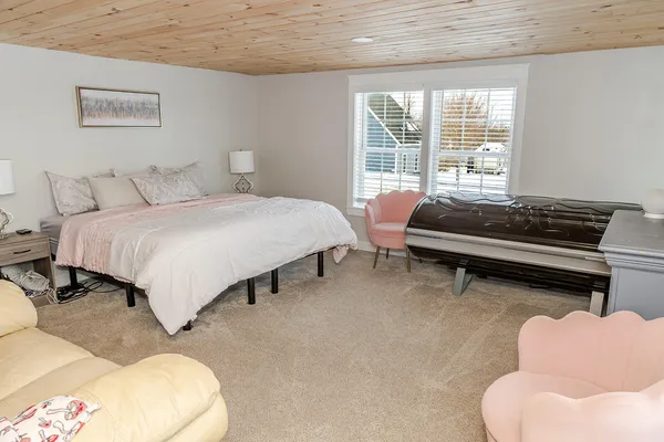 $479,000 | 66 Bailey Hill Road, Cambridge, ME 04923