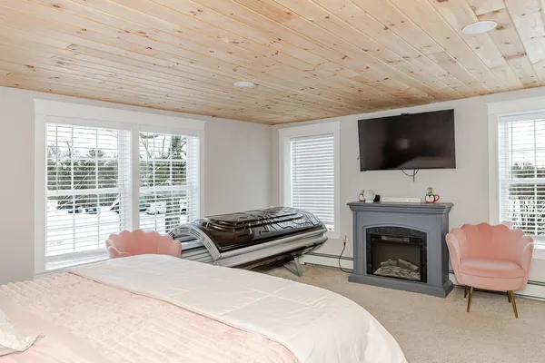 $479,000 | 66 Bailey Hill Road, Cambridge, ME 04923