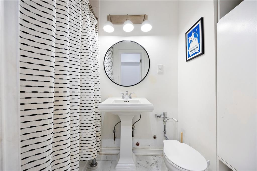 533 Clinton Street, Unit 2AB Brooklyn, NY 11231 - Photo 12 of 14 Gallery Image 12