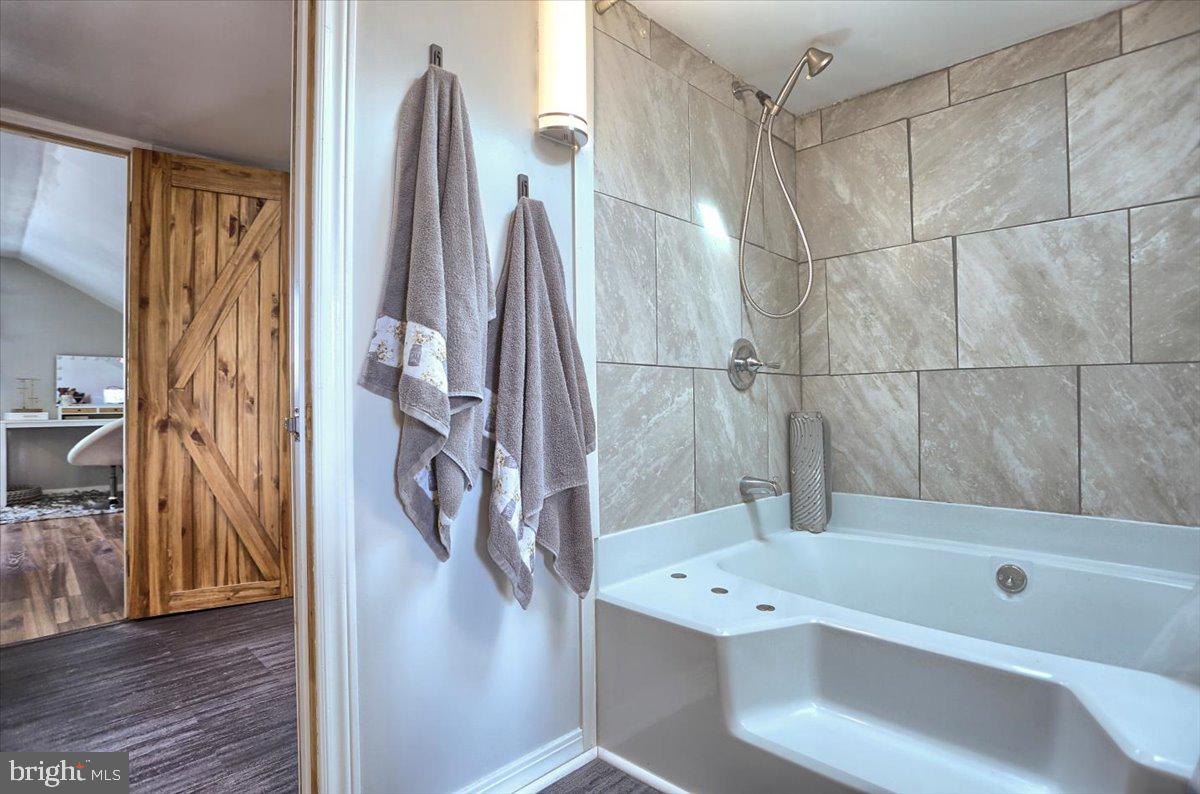 215 Cavalry Road Carlisle, PA 17013 - Photo 29 of 43 Gallery Image 29