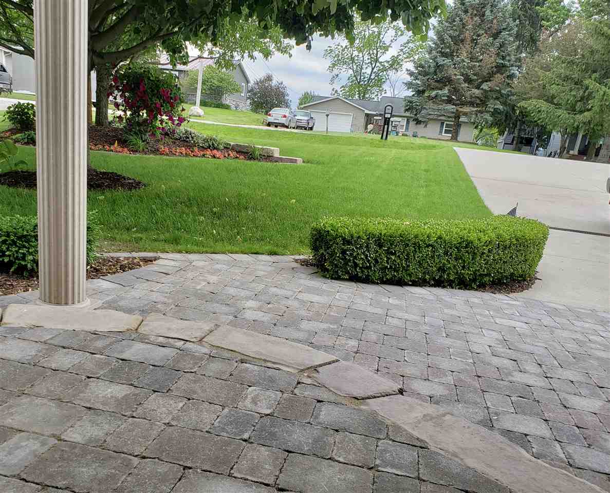 13526 South Horrell Road Fenton, MI 48430 - Photo 21 of 40 View From The Front Porch