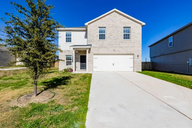 $2,100 | 109 Riverdale Drive, Jarrell, TX 76537