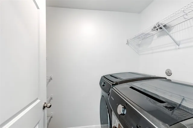 $1,950 | 109 Riverdale Drive, Jarrell, TX 76537