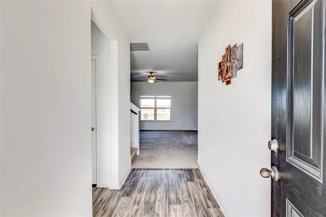 $1,950 | 109 Riverdale Drive, Jarrell, TX 76537